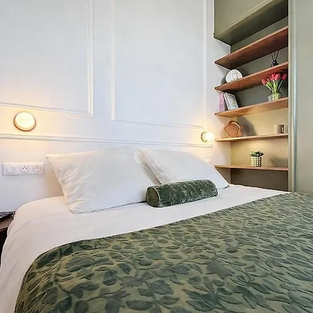 Le Du Chateau Apartment Breviandes